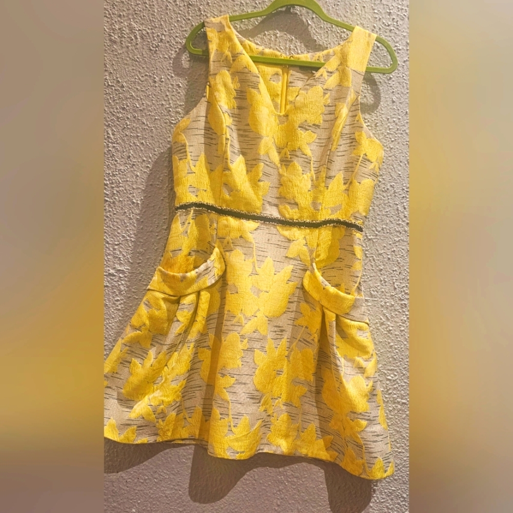 PRE-OWNED DRESS size 14